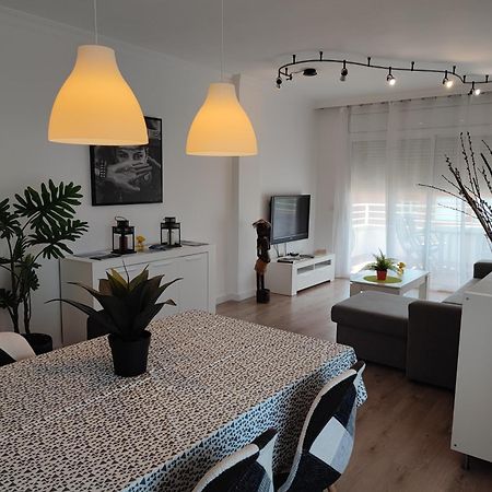 Apartamento Completo Muy Cerca Del Centro Ideal Para Familias Con Piscina Figueres (Girona) Exterior foto